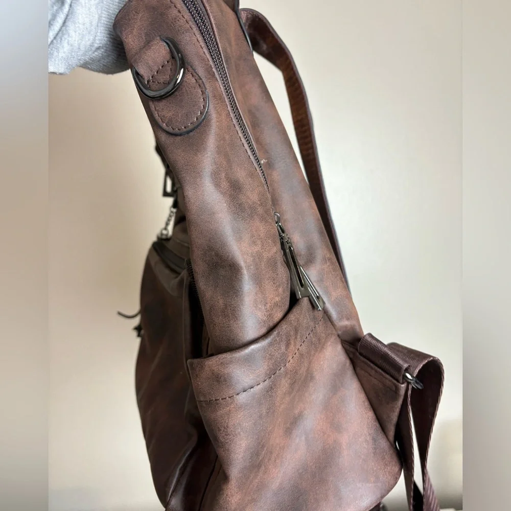 Opage Brown Backpack - Picture 4 of 4